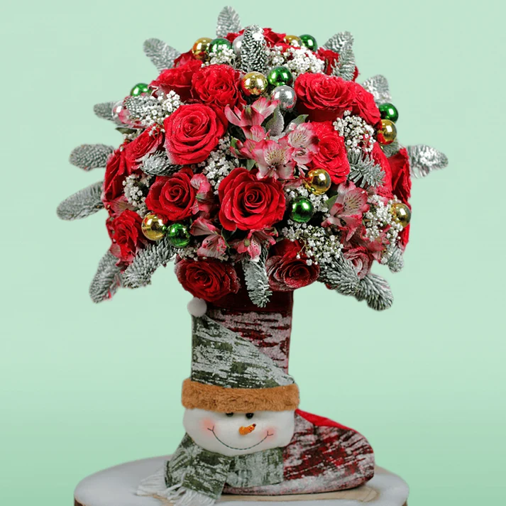 Christmas-Present-christmas-floral-arrangement-1 Christmas Present - Christmas floral arrangement - Image 1