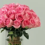 Light Pink Roses in Glass Vase - Image 2