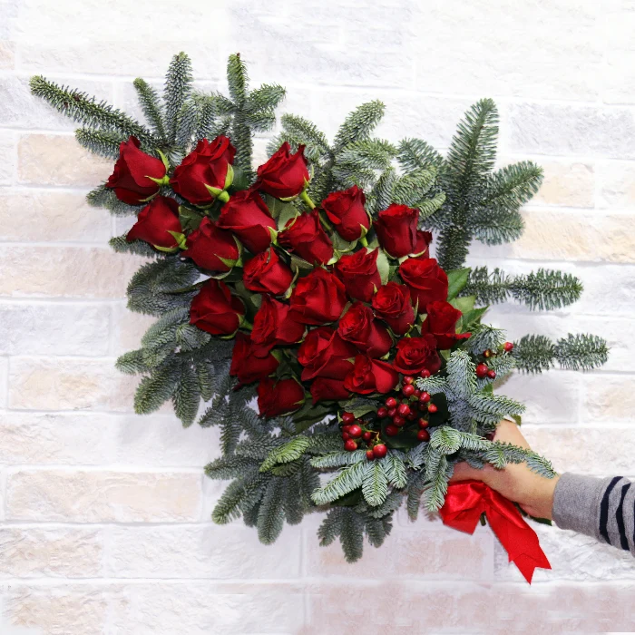 christmas_hand_bouquet Christmas Hand Bouquet - Image 1