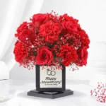 Red Blooms in Photo Pen Stand - Image 2